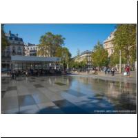 Paris Place de la Republique 2018 10.jpg